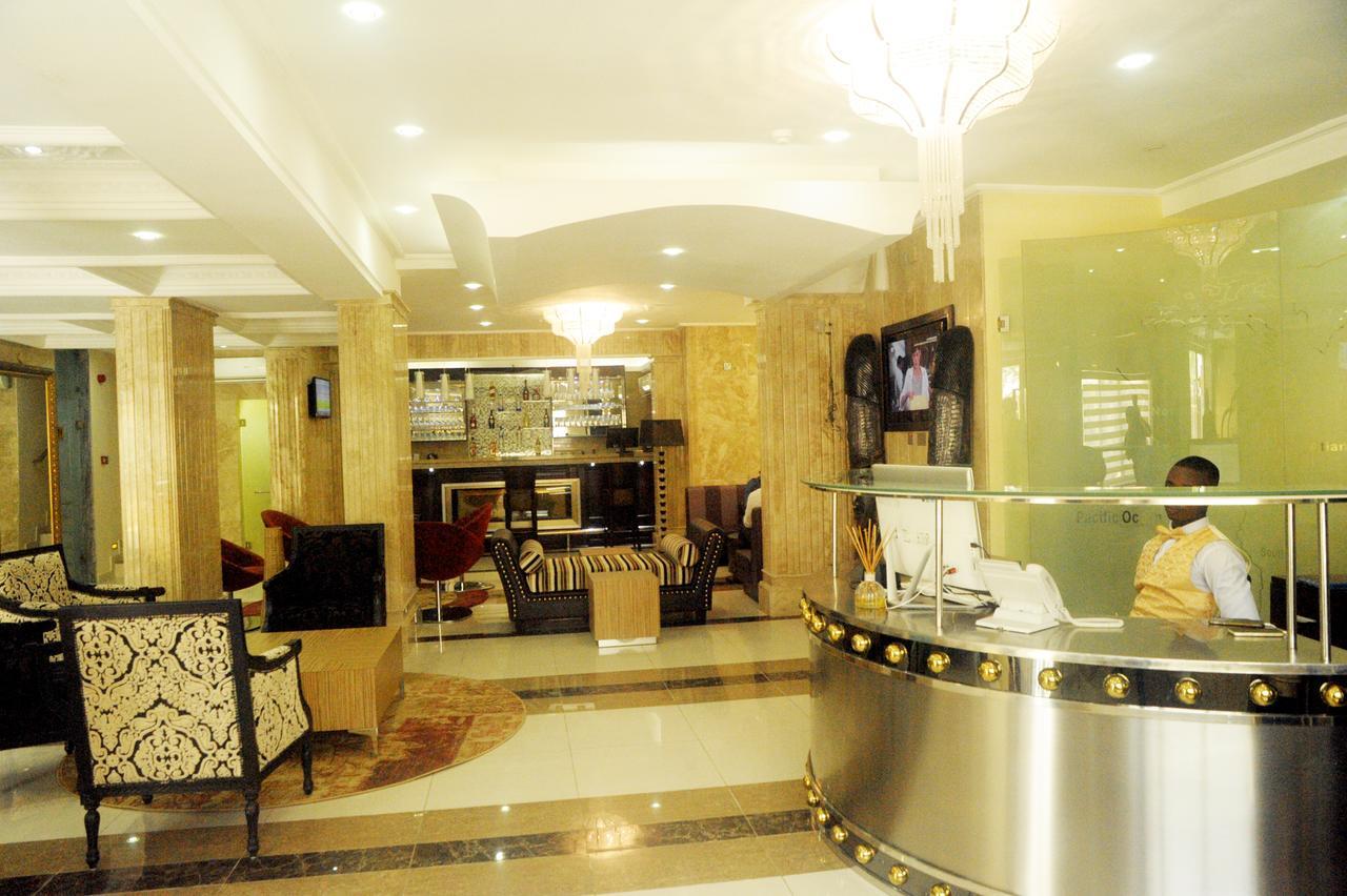 Hotel H210 Aliayabiagba Exterior foto